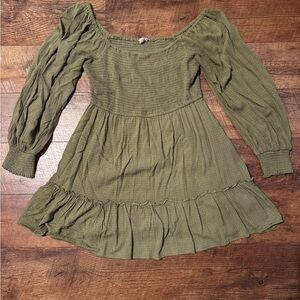 Promesa Smocked Green Dress